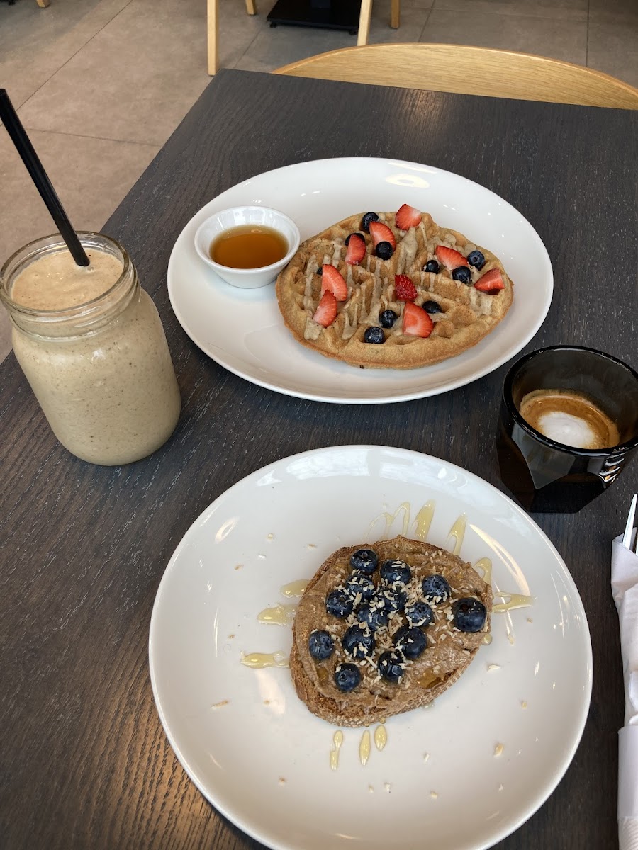 Honey-Almond Butter Toast, Paleo Waffle, Macchiato and Lift Smoothie!  Super filling!