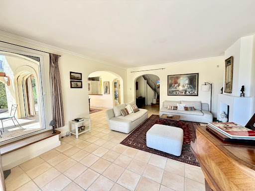 Maison avec terrasse 2