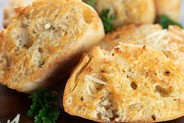 Air Fryer Garlic Bread