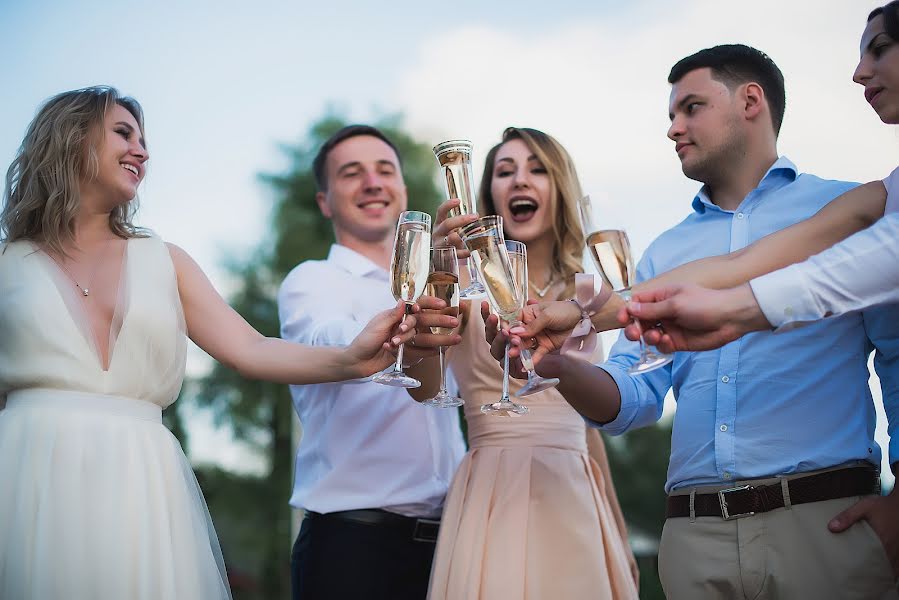 Fotógrafo de casamento Tatyana Kunec (kunets1983). Foto de 5 de abril 2019