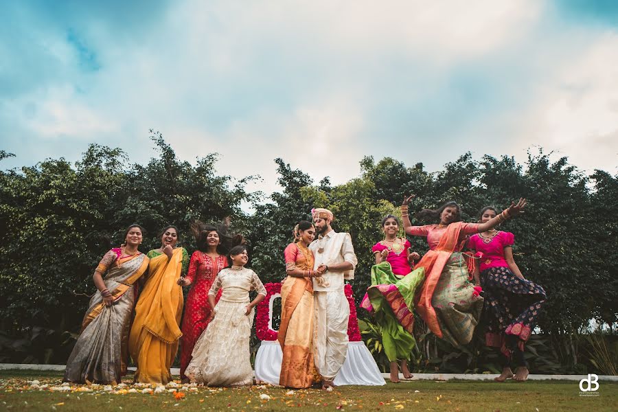 Wedding photographer Dinesh Boiri (dineshboiri). Photo of 18 April 2021