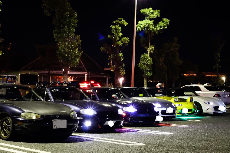 ロードスターのナイトミーティング・ナイトオフ会・愛知岐阜三重合同・フォロワーさんに感謝・コラボ撮影に関するカスタム事例の投稿画像2枚目