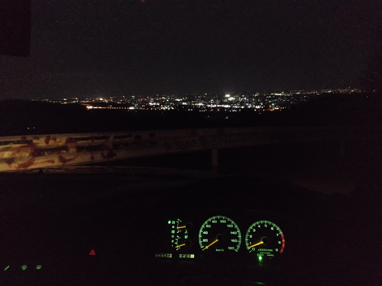レパードのドライブ・夜景と愛車・ハチマルに関するカスタム事例の投稿画像2枚目