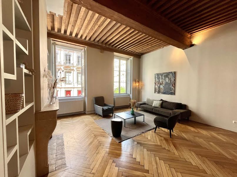 Location meublée appartement 3 pièces 124 m² à Lyon 2ème (69002), 2 340 €