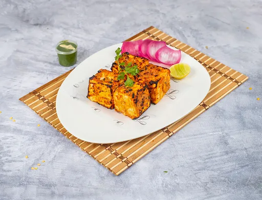 Bharwan Paneer Tikka