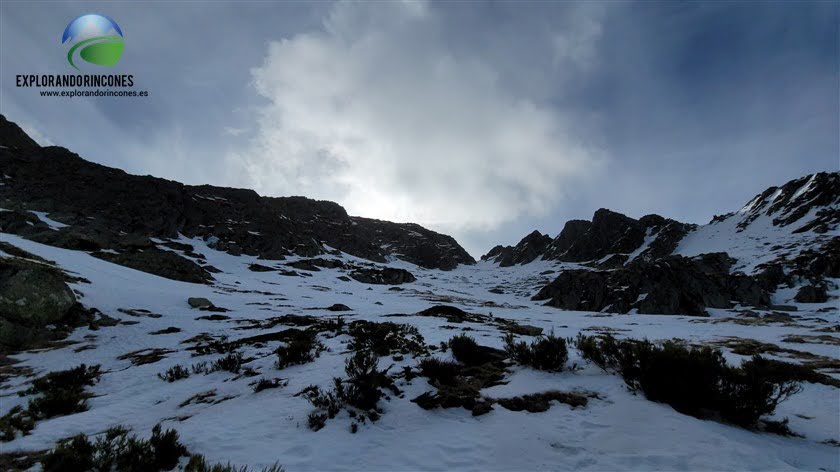 CANAL del GUSANO con NIÑOS desde LA PINILLA - En La Sierra de Ayllón en el Alto de  las Mesas