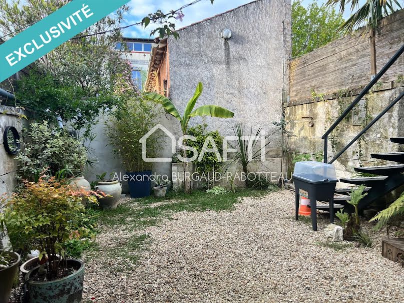 Vente maison 2 pièces 33 m² à Saintes (17100), 144 000 €