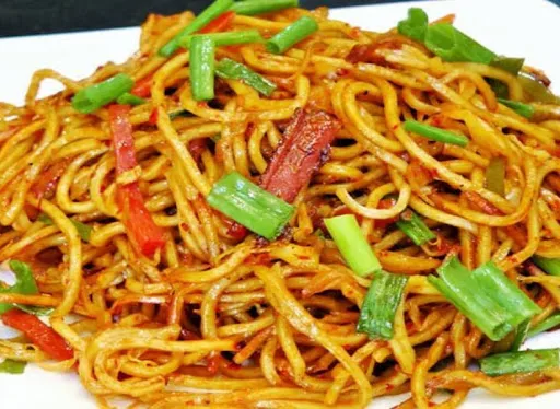 Mixed Schezwan Chowmein [Serve 1]