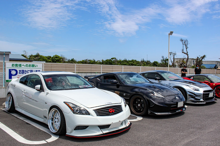 フェアレディZの納車祝・V36スカクー・R35GT-R・フェラーリ458・３密避けて気分転換！に関するカスタム事例の投稿画像1枚目