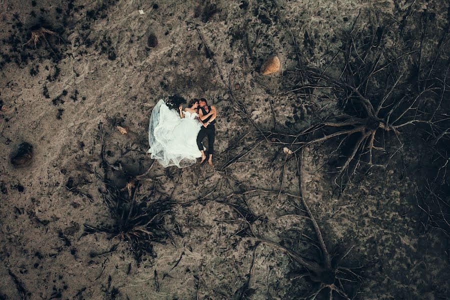 Fotografo di matrimoni Olegs Bucis (ol0908). Foto del 1 marzo 2022