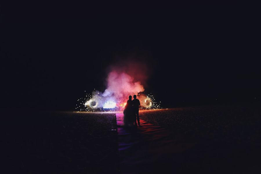 Fotógrafo de casamento Kristina Nekrich (tinanekrich). Foto de 22 de fevereiro 2017