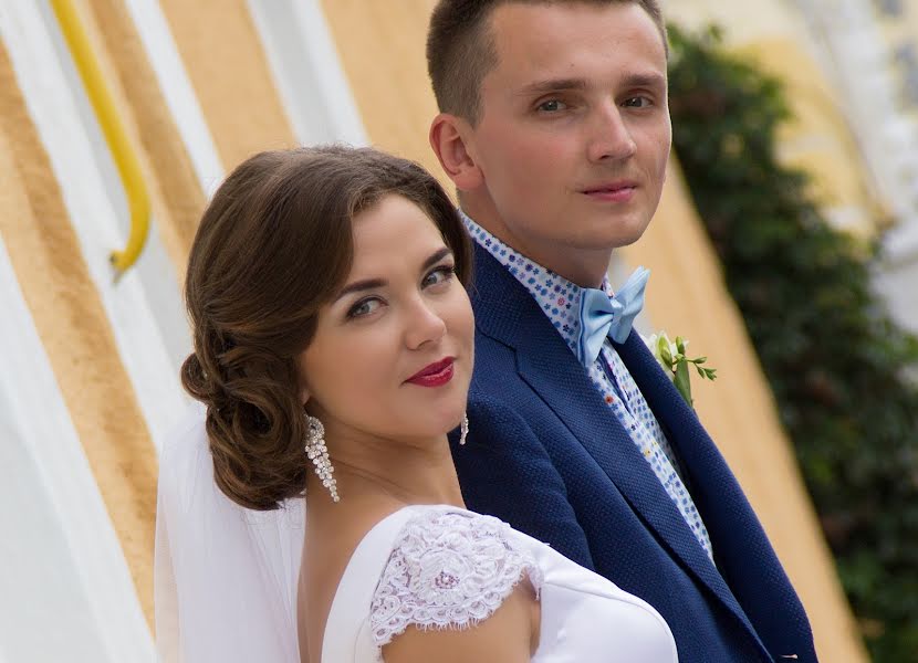 Fotógrafo de casamento Galina Polischuk (labell). Foto de 18 de setembro 2015