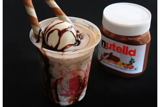 Nutella Nuts Milkshake