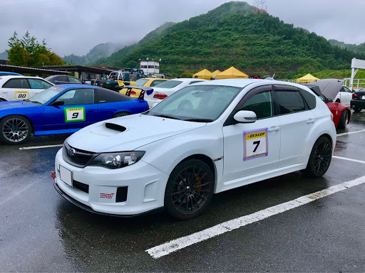 スバル インプレッサ Wrx Stiを華麗にカスタム By Mineさん 19 08 02 サーキット 走行会只今ネタ切れ中です そんな中 毎年お付き合いで出 Cartune