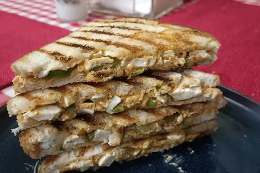 Tandoori Paneer Sandwich