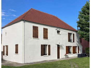 maison à Grandpuits-Bailly-Carrois (77)