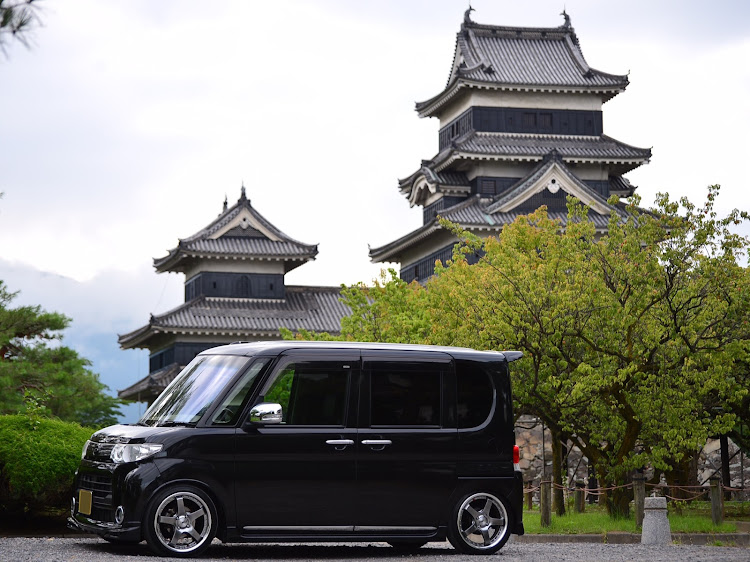 タントカスタムの国宝 松本城・梅雨の晴れ間・夏至・朝活・国宝の風格に関するカスタム事例の投稿画像2枚目