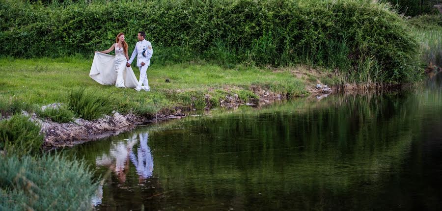 Pulmafotograaf Kostas Sinis (sinis). Foto tehtud 4 juuli 2018