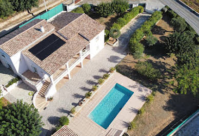 Property with pool 3