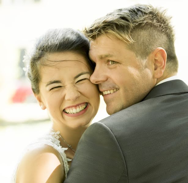 Fotografo di matrimoni Melanie Pfördtner (firstfloorstudio). Foto del 29 maggio 2019