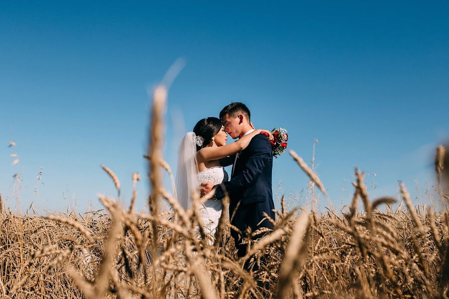 Wedding photographer Yana Terekhova (yanaterekhova). Photo of 7 December 2017