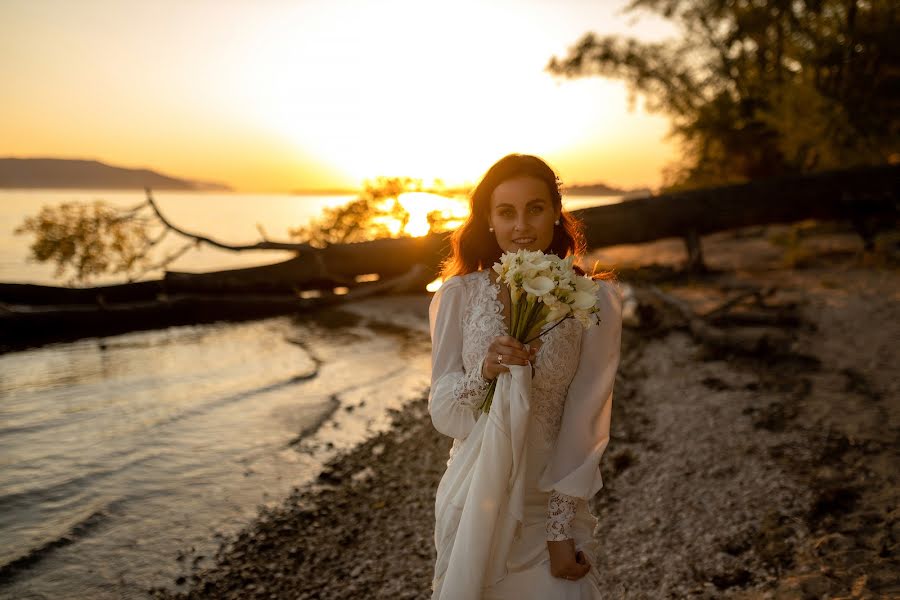 Fotógrafo de casamento Sergey Yarilin (sergeyyarilin). Foto de 26 de outubro 2021