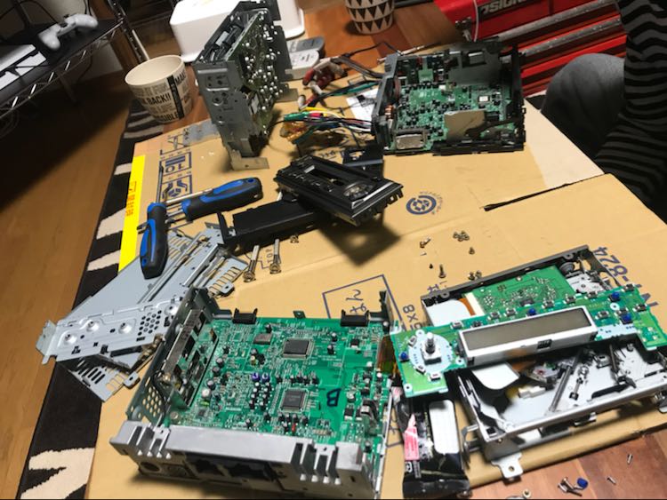 スカイラインのオーディオ交換・オーディオ分解・サブウーファーに関するカスタム事例の投稿画像8枚目