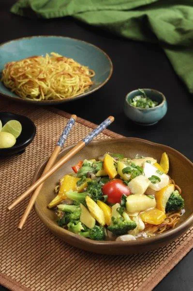 Pan-Fried Noodles - Veg (Serves 1-2)