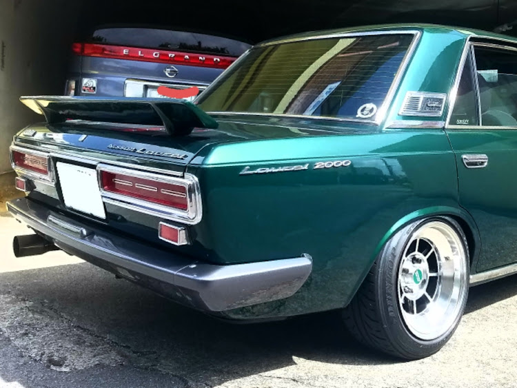 ローレルのC30ローレル❗2000GLさんが投稿したカスタム事例の投稿画像1枚目