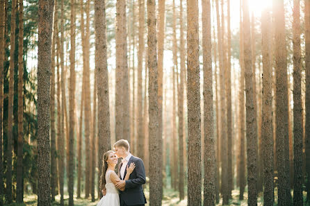 Fotógrafo de casamento Anton Eroshin (antoneroshin). Foto de 25 de maio 2015