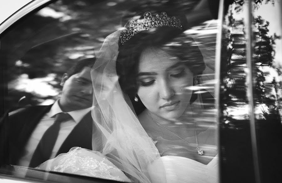 Nhiếp ảnh gia ảnh cưới Khurshid Zaitov (xurshid). Ảnh của 14 tháng 11 2013