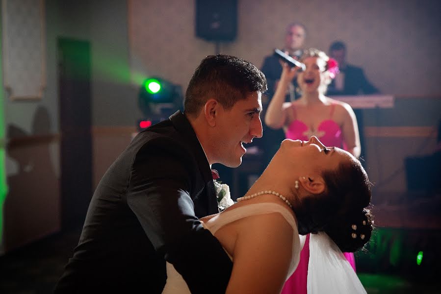 Wedding photographer Claudiu Arici (claudiuarici). Photo of 27 January 2015