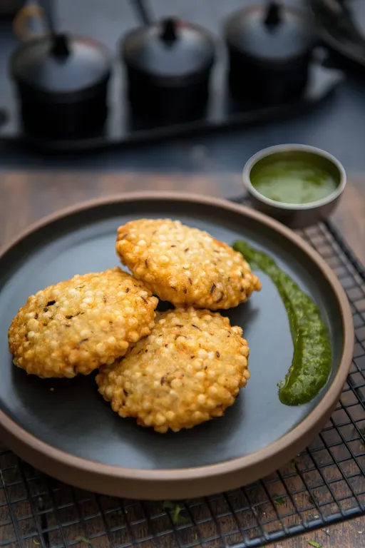 Sabudana Vada [1 Plate, 3 Pieces]