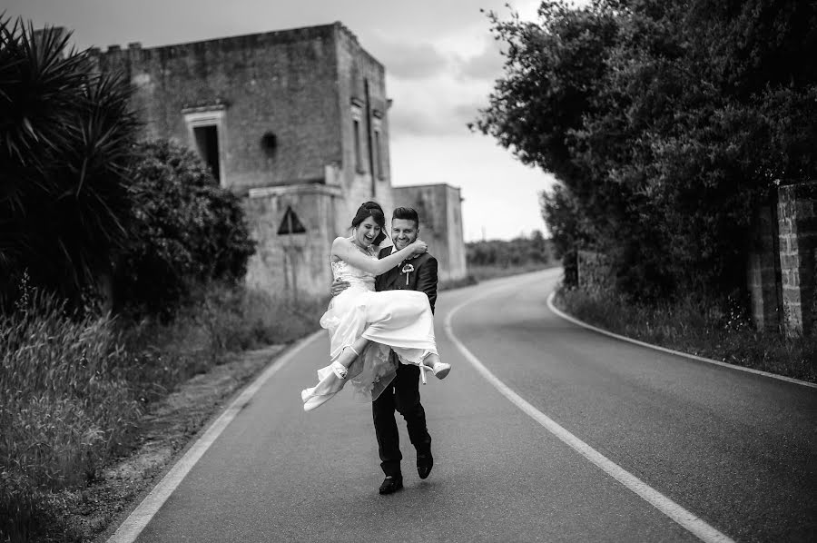 Fotografo di matrimoni Alessandro Spagnolo (fotospagnolonovo). Foto del 31 maggio 2021