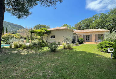 House with pool and terrace 5