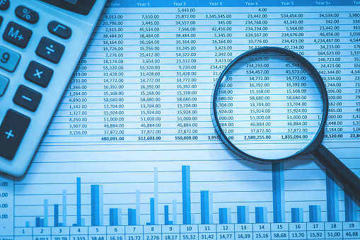 Ilustrasi metode analisis laporan keuangan