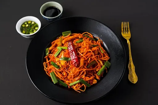 Szechuan Hakka Noodles Lamb