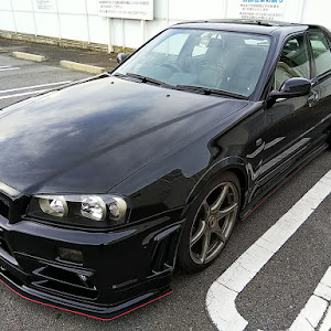 スカイライン ENR34