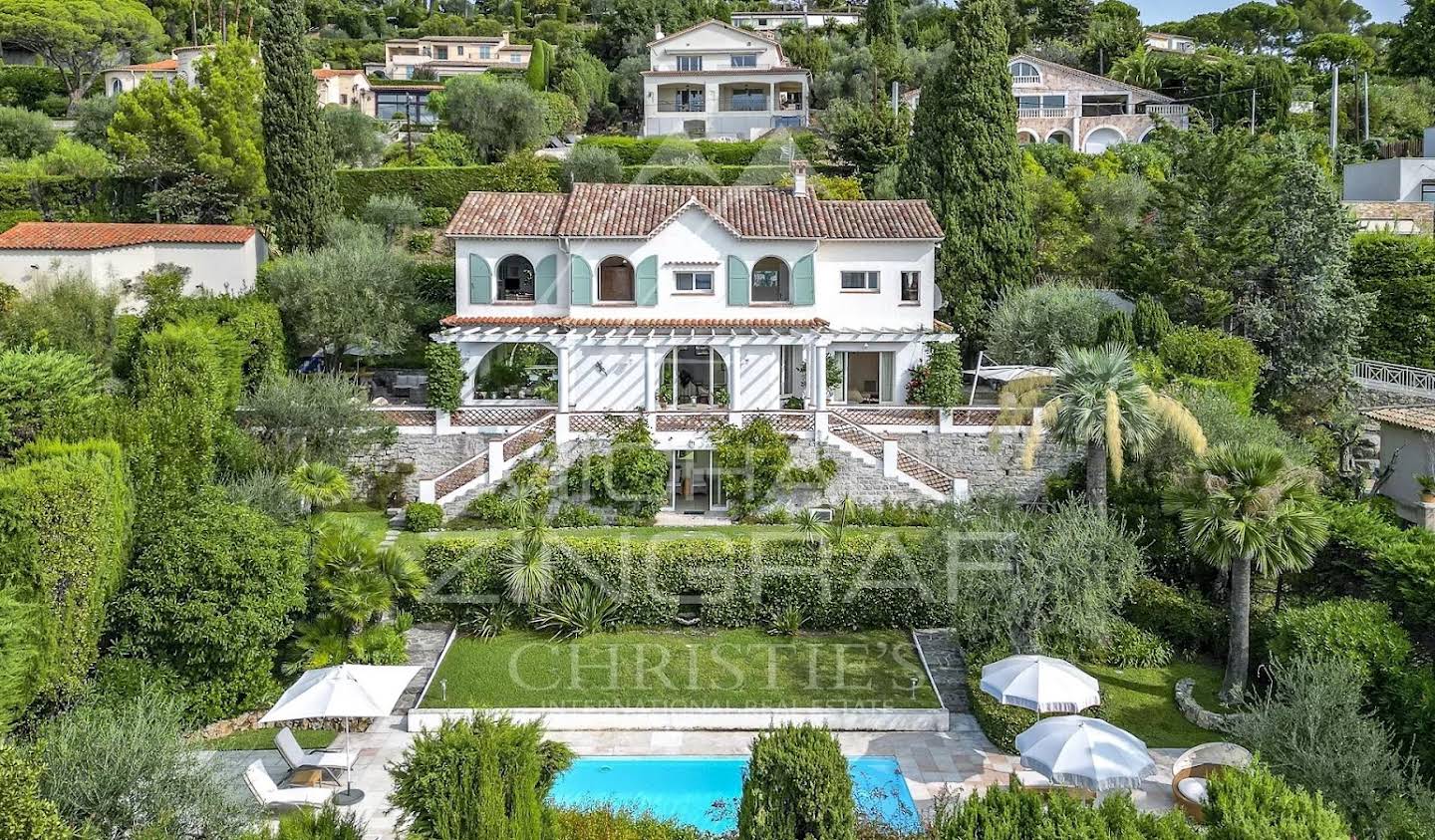 Villa with pool and terrace Mougins