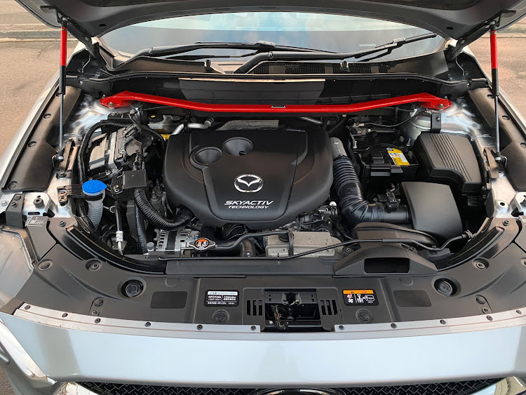 CX-5の秋の全国交通安全運動・洗車・cx-5 KF・1/1プラモデル・ほとんど乗ってないに関するカスタム事例の投稿画像3枚目