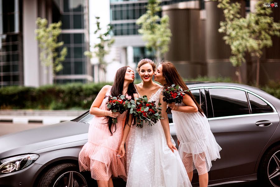 結婚式の写真家Irina Pankova (irinapankova)。2019 1月26日の写真