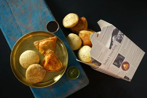 Samosa Kachori Bucket (10 Pcs)