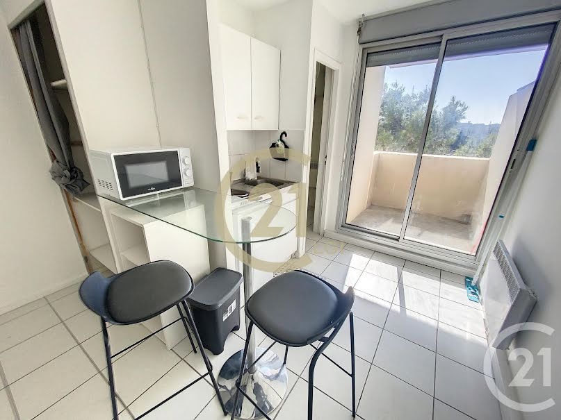 Location meublée appartement 1 pièce 21 m² à Montpellier (34000), 444 €