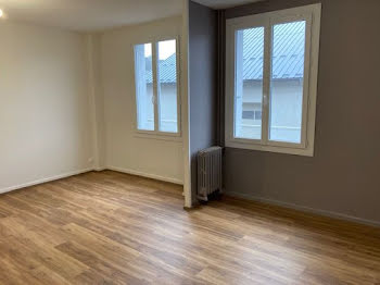 appartement à Riom-ès-Montagnes (15)