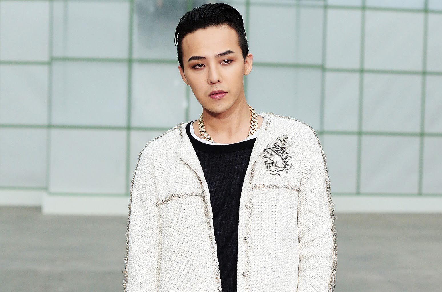 g-dragon-of-bigbang-paris-fashion-week-2015-billboard-1548-compressed