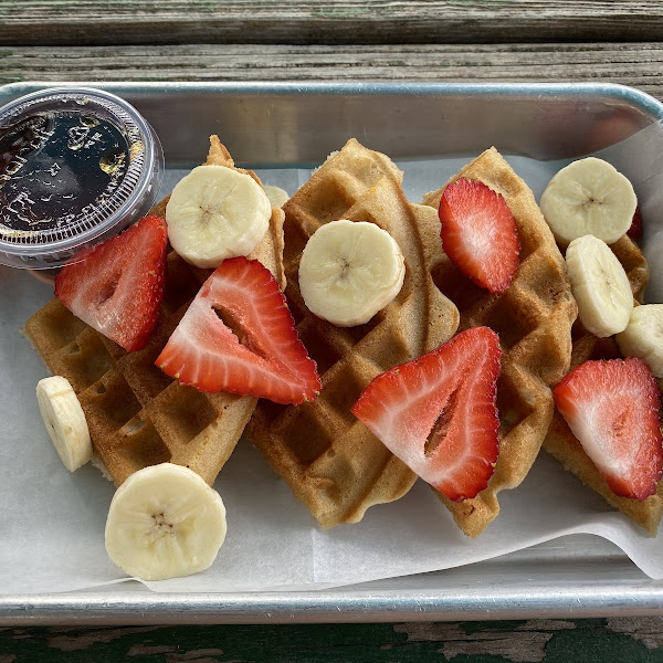 Seasonal fruit waffles