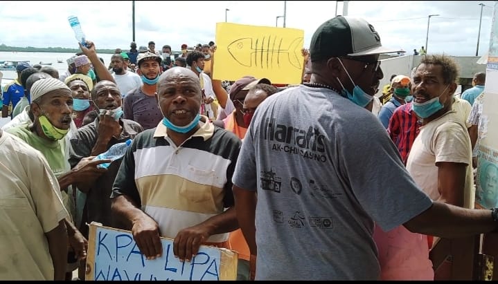 Lamu fishermen during the protests on Friday.