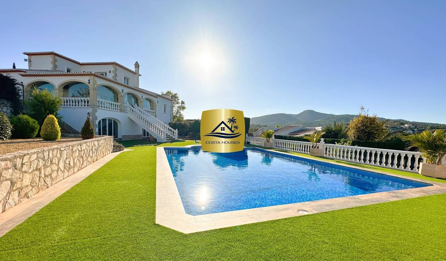 Property with pool Xàbia