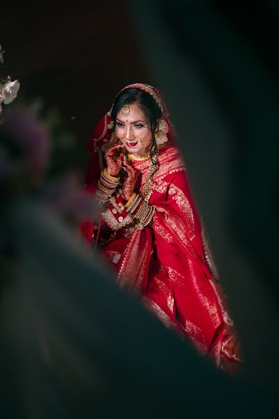 Wedding photographer Mahmudur Rahman Chowdhury (theredwedding). Photo of 13 December 2023