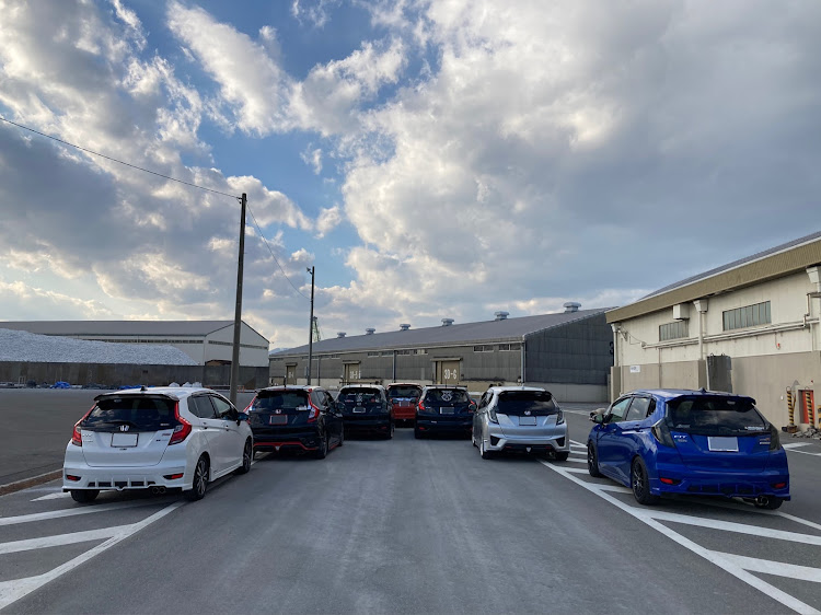 フィットの九family・三重組・走り納めMT・来年もよろしくお願いします・良いお年をに関するカスタム事例の投稿画像4枚目